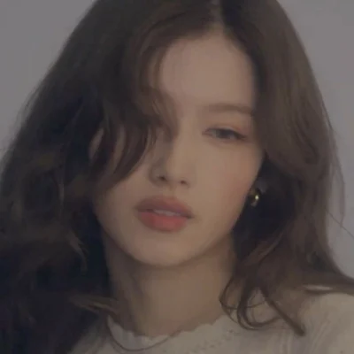 Minatozaki Sana