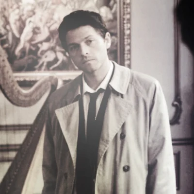 01 - CASTIEL